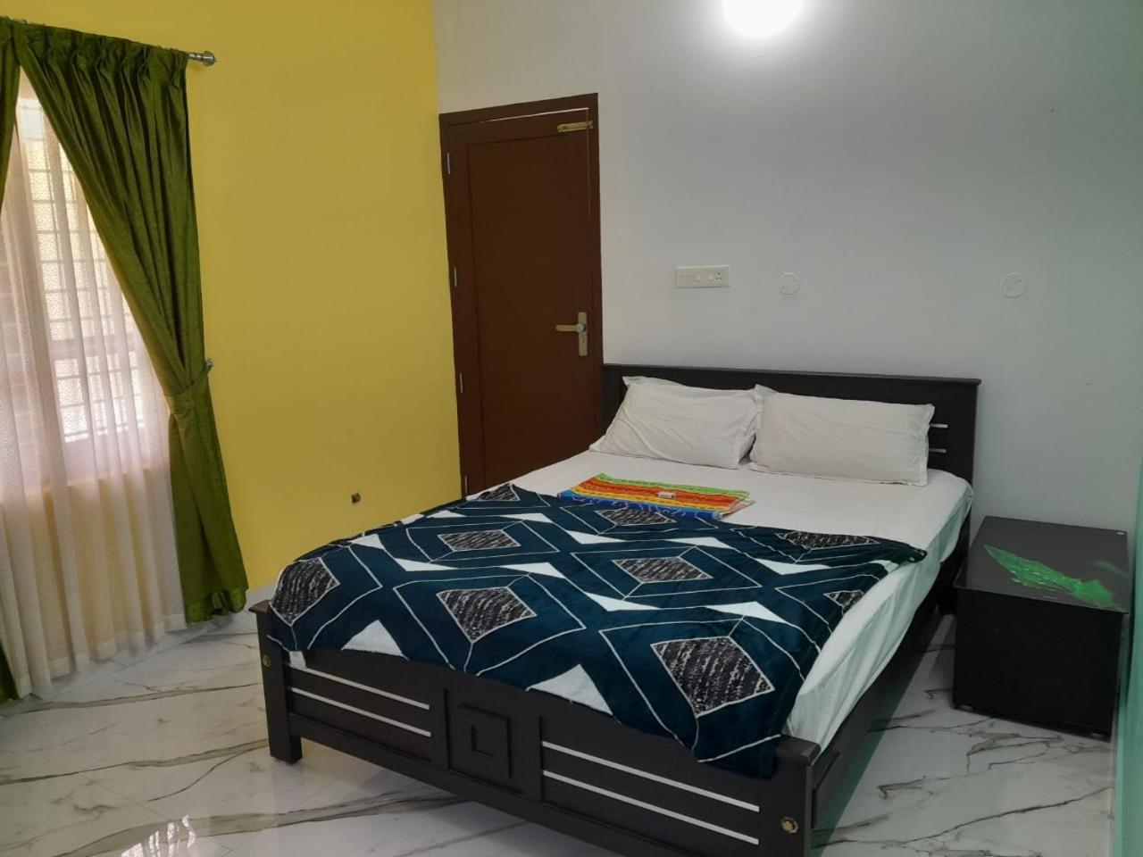 Dilkush Munroe Homestay Коллам Экстерьер фото
