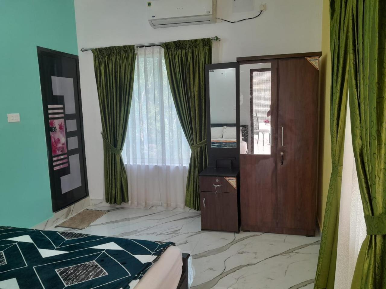 Dilkush Munroe Homestay Коллам Экстерьер фото